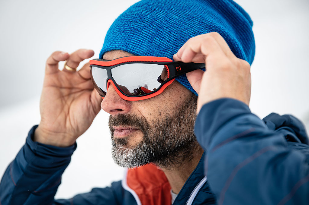 Silhouette enfrenta a temporada de inverno com um novo modelo Evil Eye